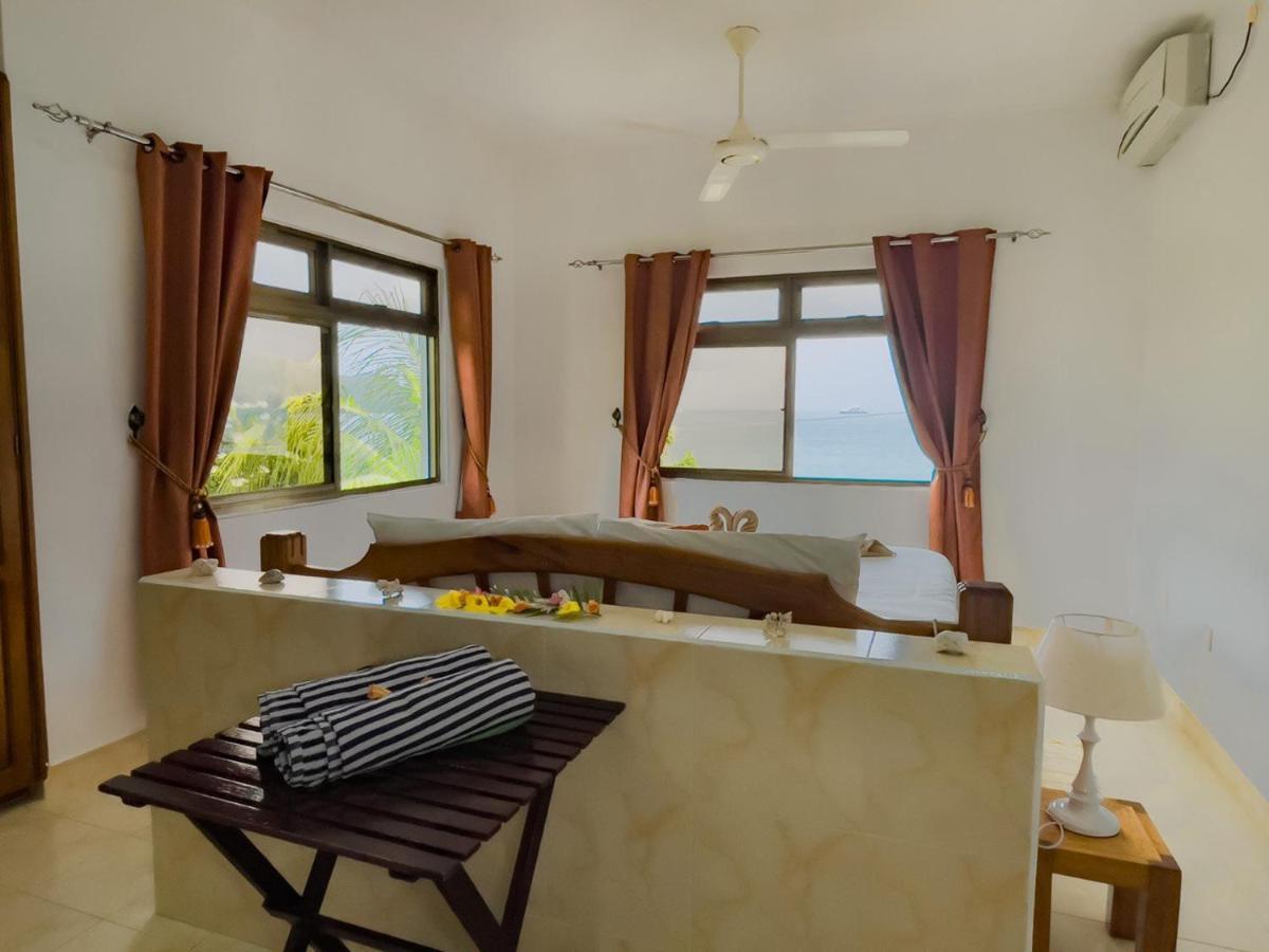 Апартаменты Jardin Marron Баи-Сейнт-Энн Экстерьер фото