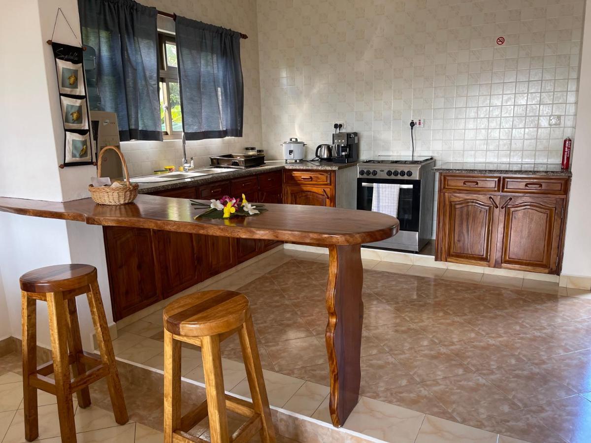 Апартаменты Jardin Marron Баи-Сейнт-Энн Экстерьер фото